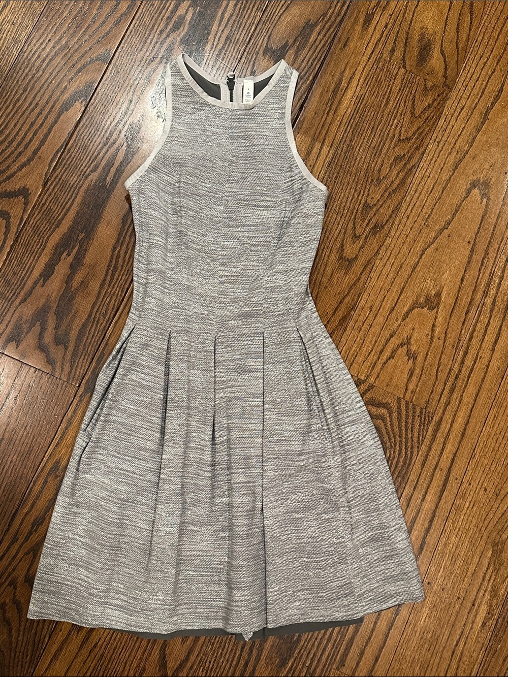 Like new! Lululemon Here to There Dress Heather Gray size 4